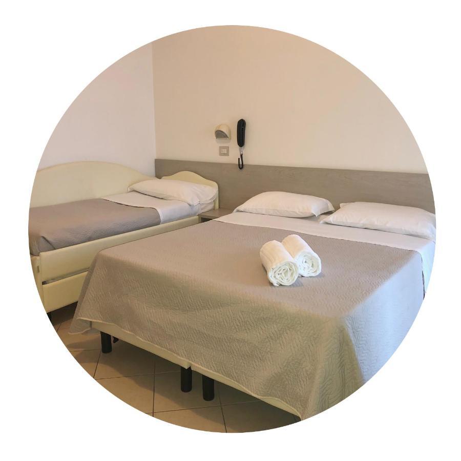 Hotel Amedea Cervia Dış mekan fotoğraf